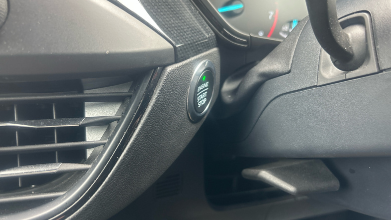 Ford Focus 1.0 EcoBoost Hybrid mHEV 125 ST-Line Edition 5dr Petrol Hatchback